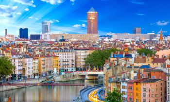De la Part-Dieu à Gerland, Lyon transforme ses anciens quartiers industriels en lieux de vie !