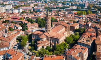 Les ventes de logements neufs à Toulouse ont chuté de -80 % au premier trimestre 2024 par rapport au premier trimestre 2023. © saiko3p - Getty images