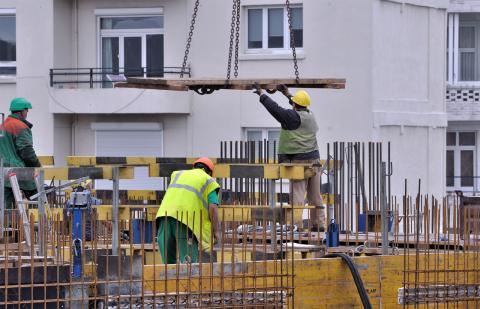 En 2017, 410 000 mises en chantier de logements sont attendues. © PJDespa BTP : l’emploi intérimaire est au beau fixe