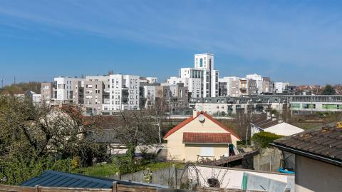 Des immeubles neufs en région parisienne