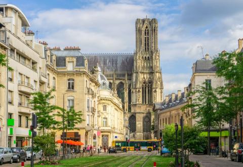 À Reims, le marché de l’immobilier neuf est dynamique, avec des prix en hausse de +5 % en moyenne. © southtownboy - Getty Images