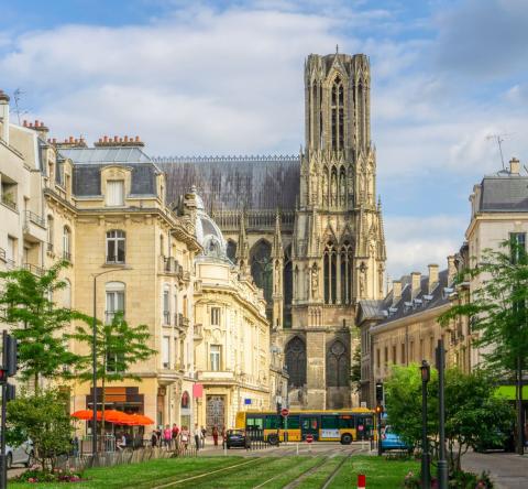 À Reims, le marché de l’immobilier neuf est dynamique, avec des prix en hausse de +5 % en moyenne. © southtownboy - Getty Images