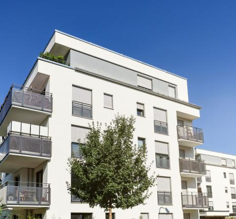 C’est le DPE qui permet de vérifier les performances énergétiques d’un bien immobilier neuf. © ah_fotobox – Getty Images
